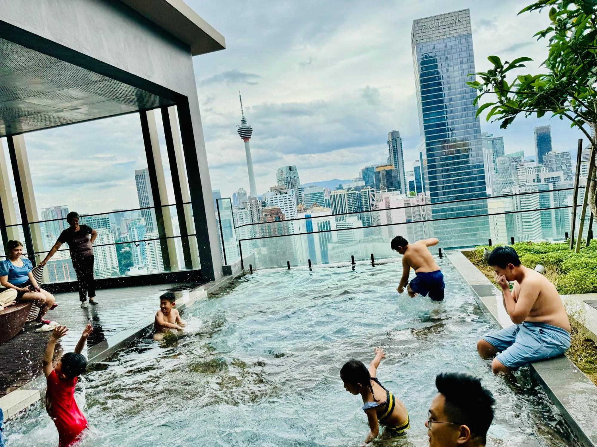 5Min To Pavilion Axon Klcc View Kuala Lumpur Exterior photo